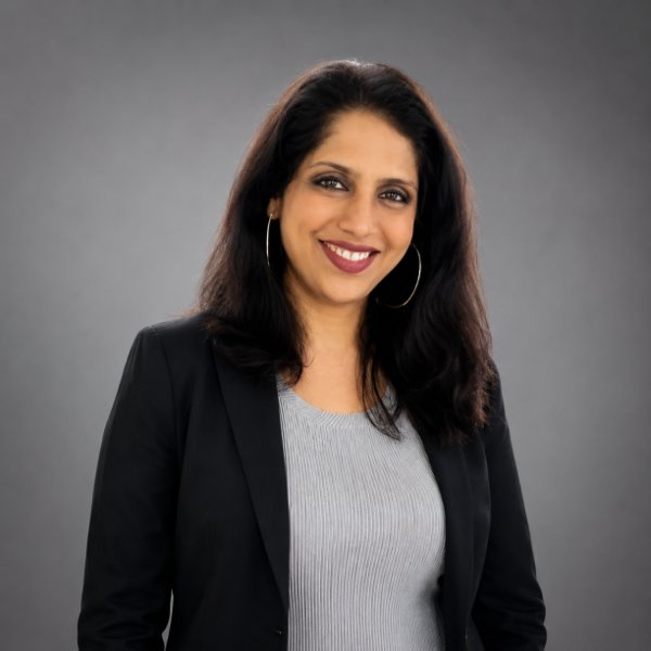 Portrait of Dr. Alice Varghese- Pharmacokinetic Scientist